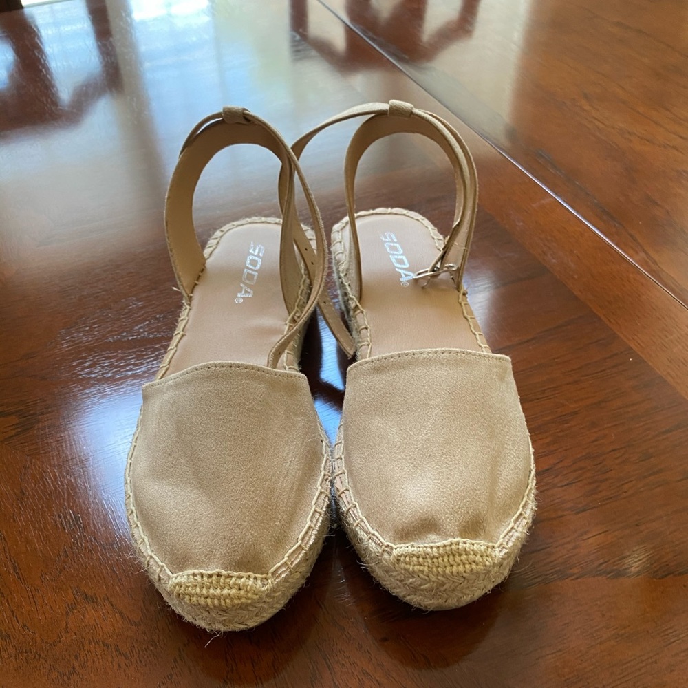 Espadrilles